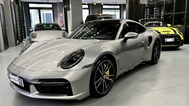 Porsche 911-992 Italia sub leasing Turbo S Coupé 3000 KM