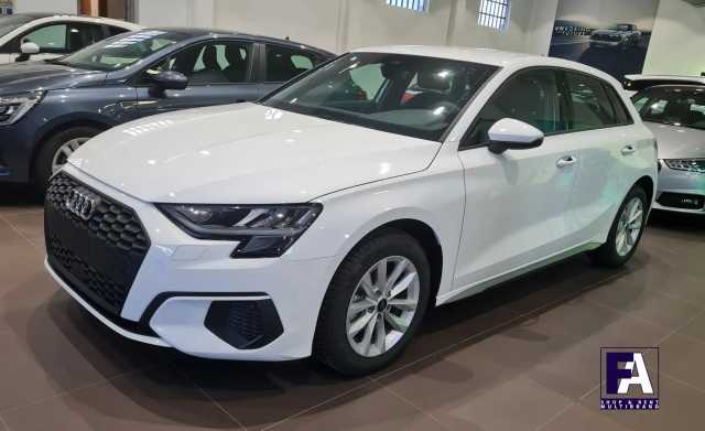 Audi A3 4ª serie SPB 35 TFSI S tronic - Mild Hybrid - KM0