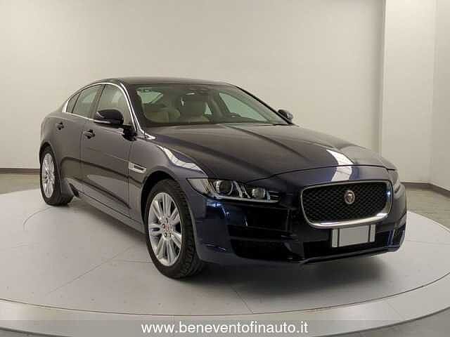 Jaguar XE 2.0 D 180 CV AWD aut. Portfolio