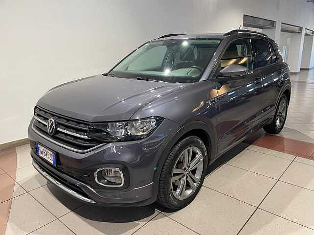 Volkswagen T-Cross 1.5 TSI DSG Sport