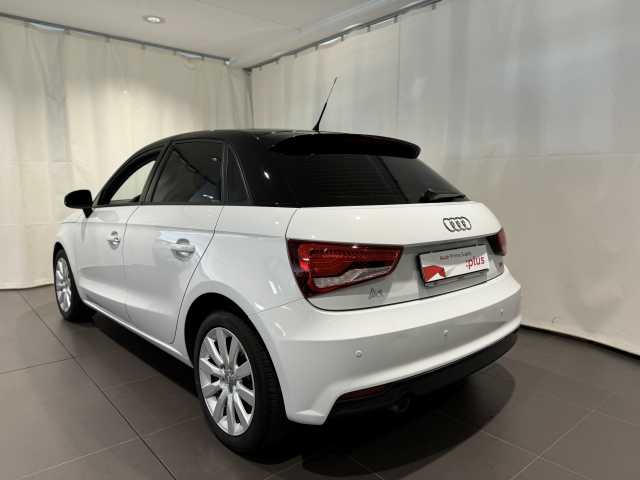 Audi A1 A1 SPB 1.6 TDI 116 CV Admired