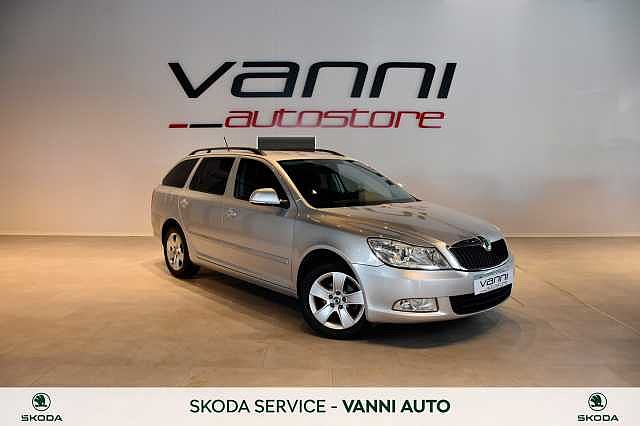 SKODA Octavia 1.6 TDI CR F.AP. Wagon Ambition