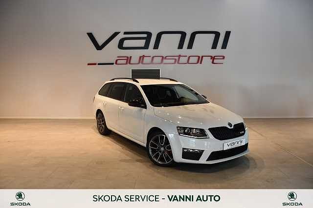 SKODA Octavia 2.0 TDI CR 4x4 DSG Wagon RS