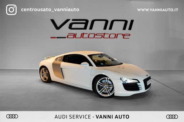 Audi R8 4.2 V8 FSI quattro R tronic