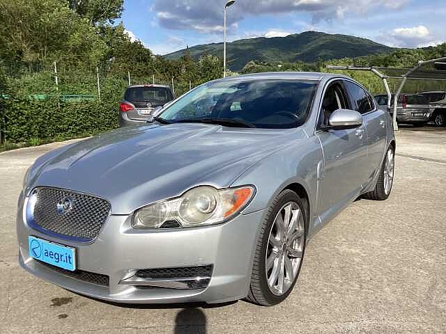 Jaguar XF 1ª serie  (X250) 3.0 D V6 Luxury