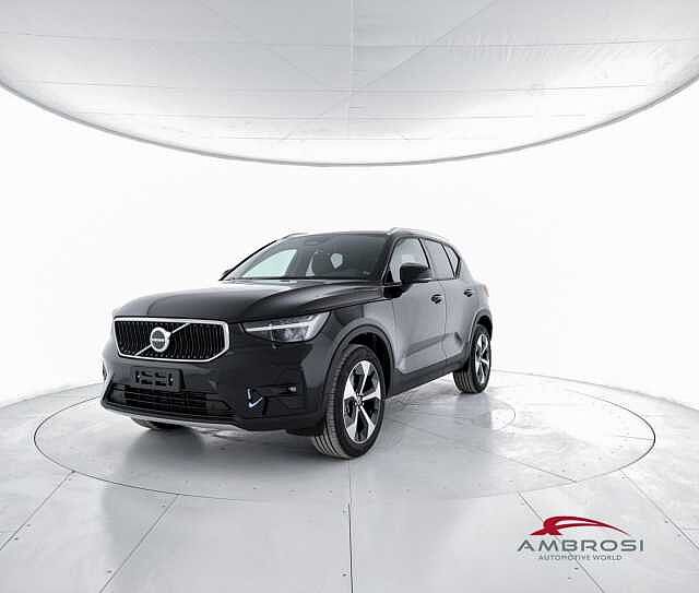 Volvo XC40 B3 Mild hybrid Benzina Core