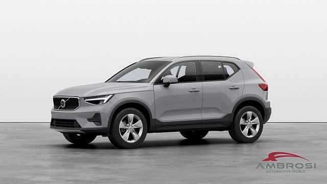 Volvo XC40 B3 Mild hybrid Benzina Core