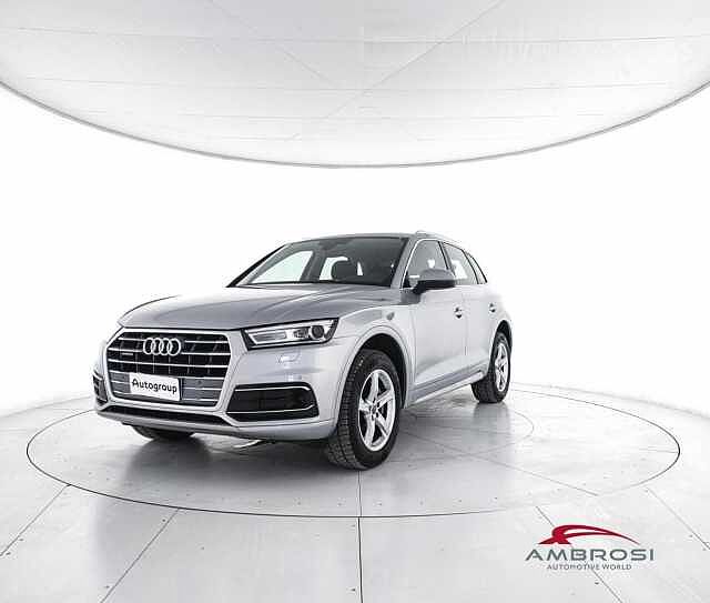 Audi Q5 40 TDI quattro S tronic Business